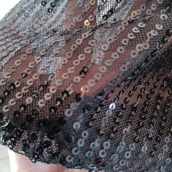 D&m Black Long Sleeved Sequined Dress - Picture 13 of 16